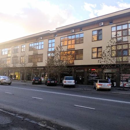 Gil Apartments, On Mynaiska 18 Uzjhorod Eksteriør bilde