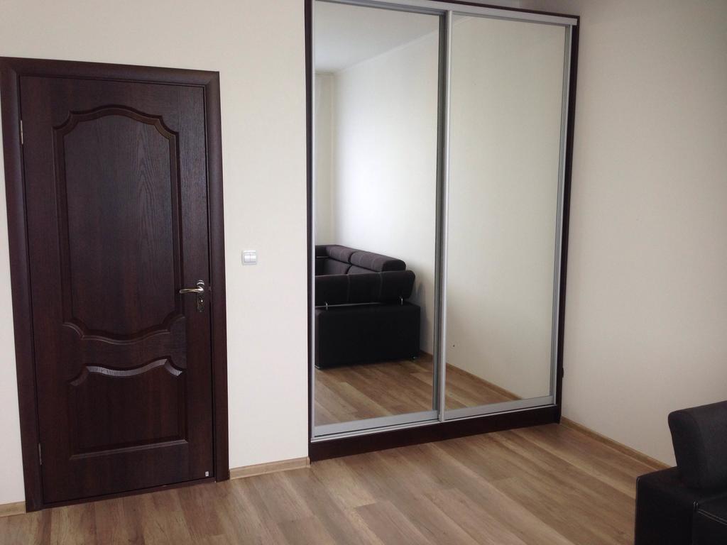 Gil Apartments, On Mynaiska 18 Uzjhorod Eksteriør bilde
